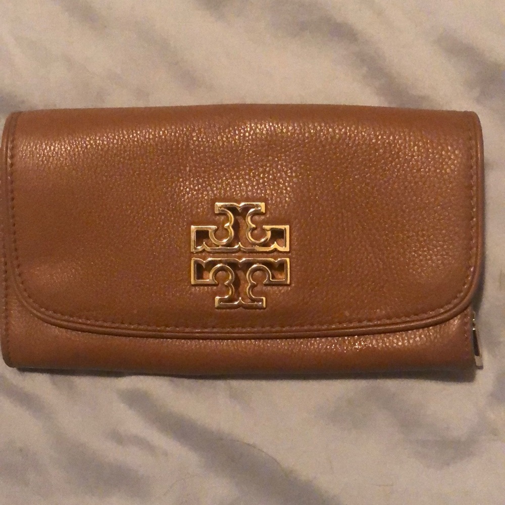 Tory Burch wallet